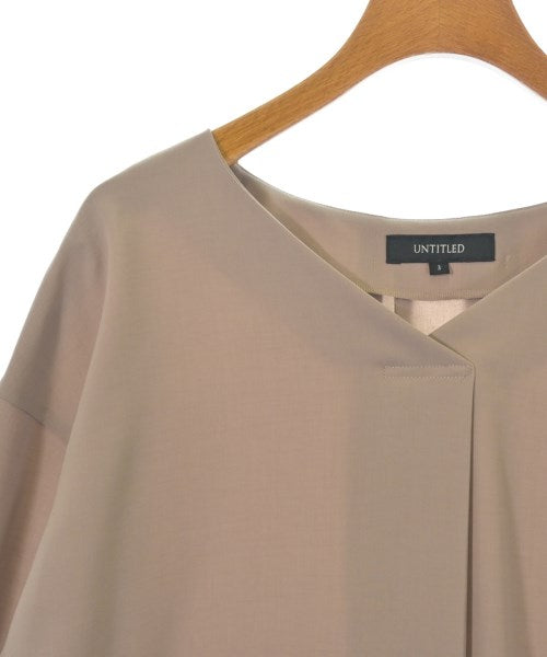 UNTITLED เสื้อสตรี