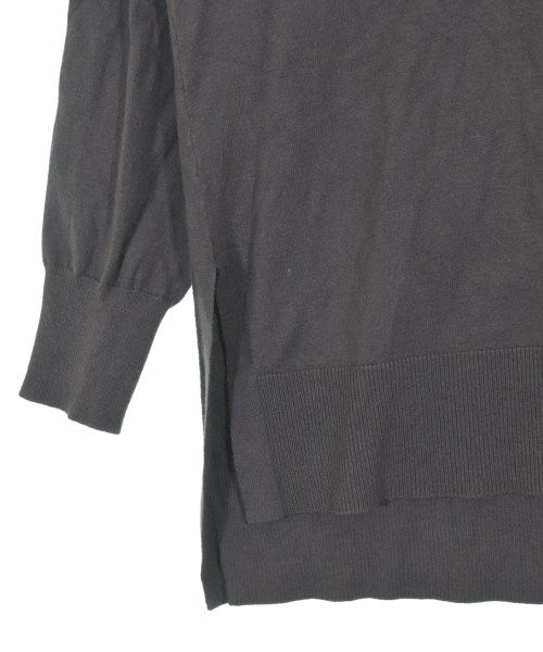 UNTITLED เสื้อกันหนาว
