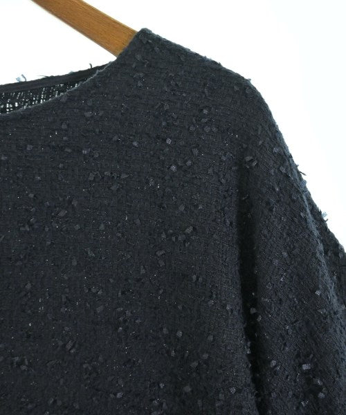 UNTITLED เสื้อสตรี