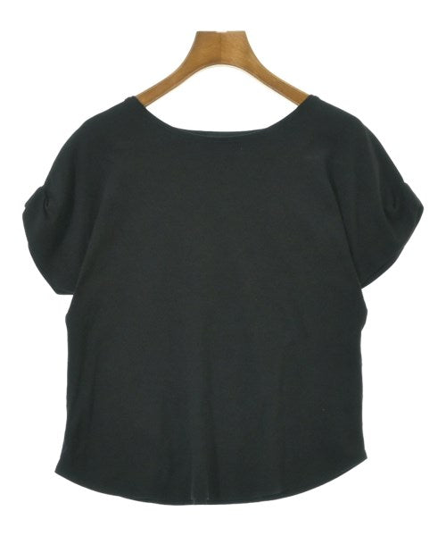 UNTITLED เสื้อยืด/เสื้อท็อปส์