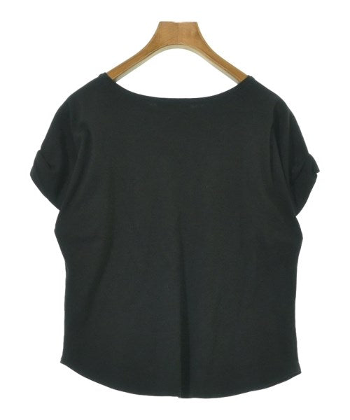 UNTITLED เสื้อยืด/เสื้อท็อปส์