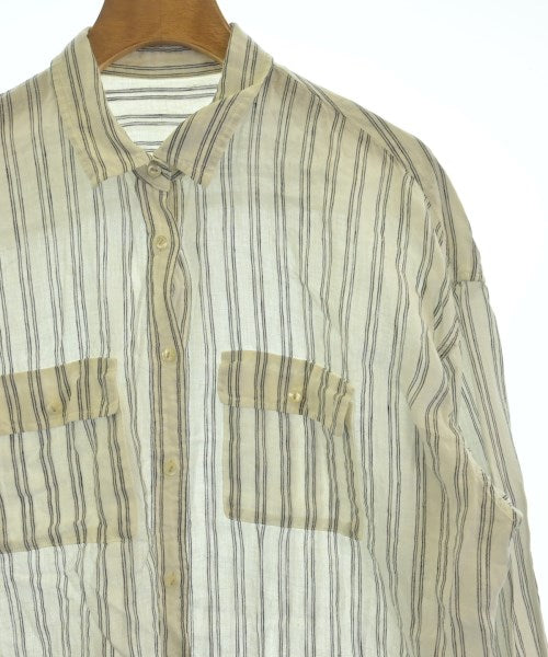 UNTITLED เสื้อลำลอง