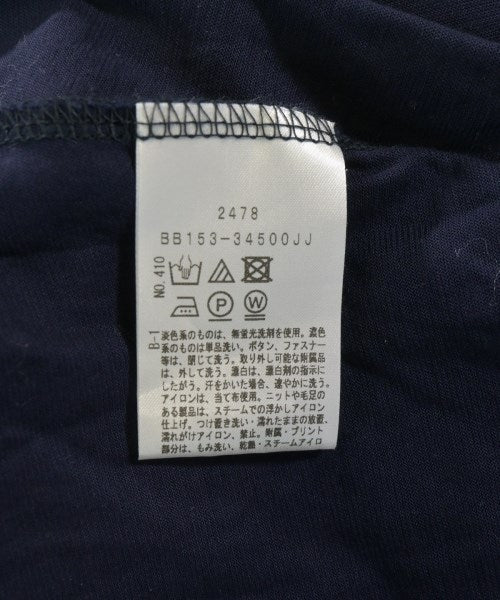 UNTITLED เสื้อยืด/เสื้อท็อปส์