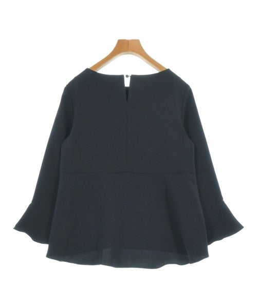 UNTITLED เสื้อสตรี