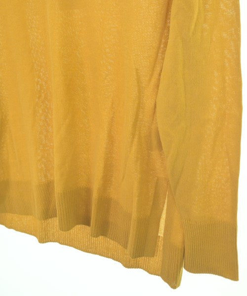 UNTITLED เสื้อกันหนาว