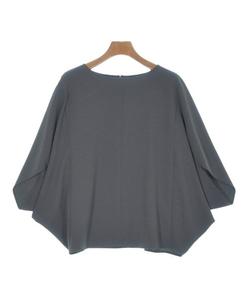 UNTITLED เสื้อสตรี