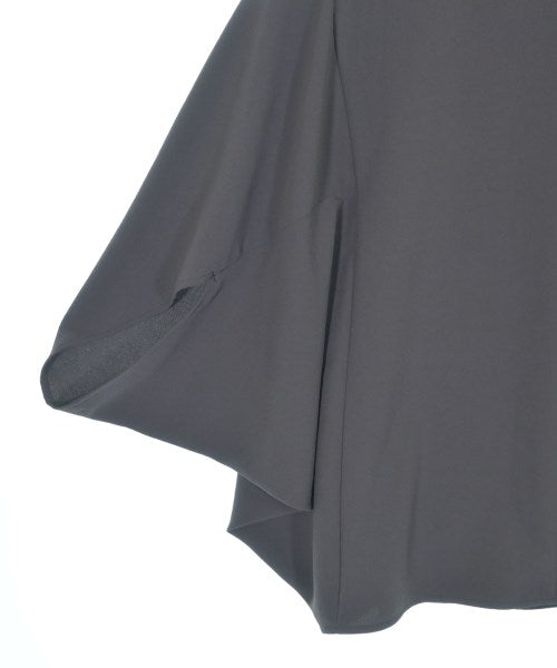 UNTITLED เสื้อสตรี