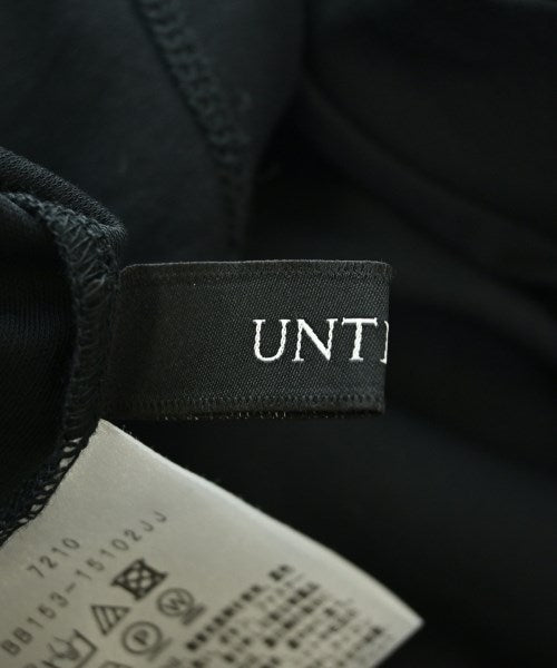 UNTITLED เสื้อยืด/เสื้อท็อปส์