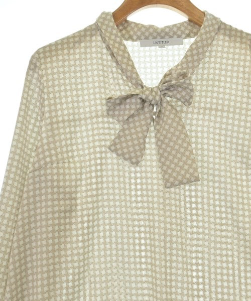 UNTITLED เสื้อลำลอง