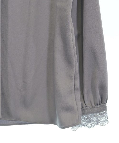 UNTITLED เสื้อลำลอง