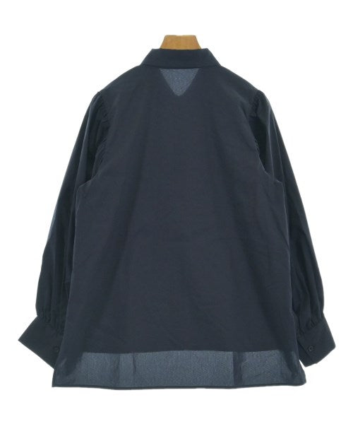 UNTITLED เสื้อลำลอง