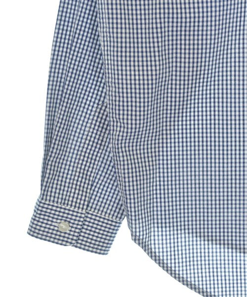 UNTITLED เสื้อลำลอง