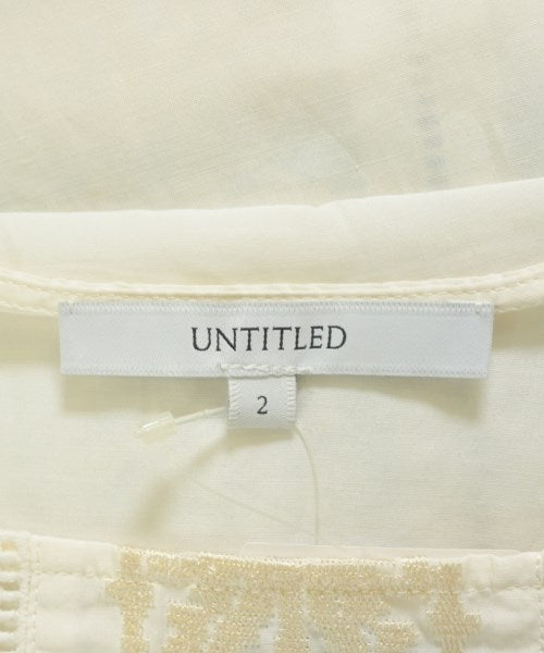 UNTITLED เสื้อสตรี