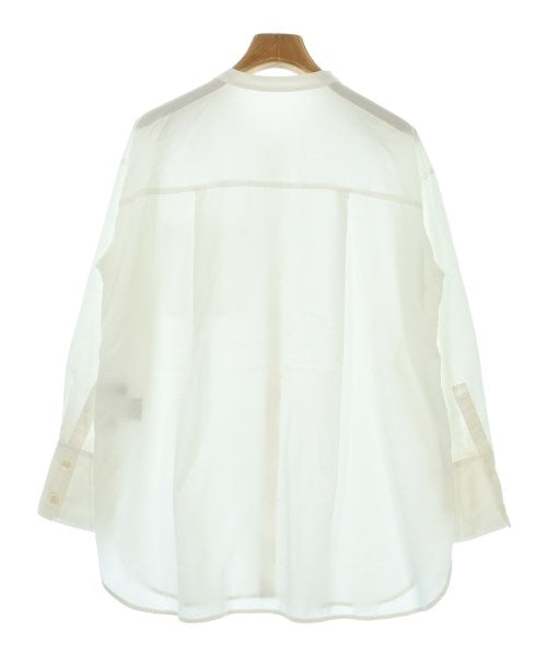 UNTITLED เสื้อลำลอง