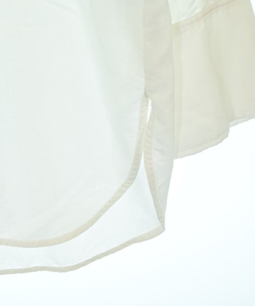 UNTITLED เสื้อลำลอง
