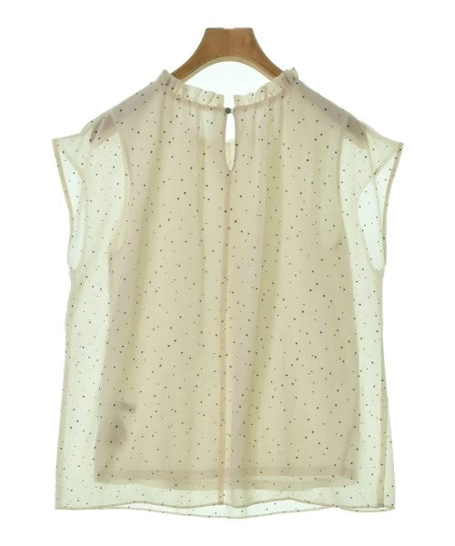 UNTITLED เสื้อสตรี