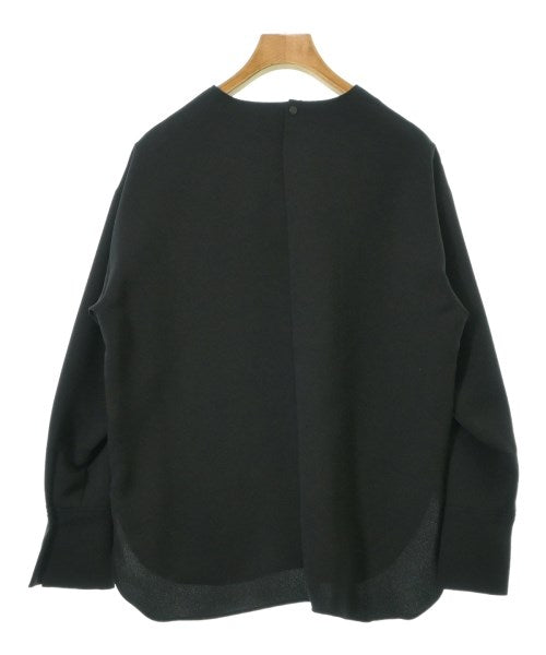 UNTITLED เสื้อสตรี