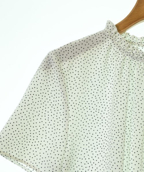 UNTITLED เสื้อสตรี
