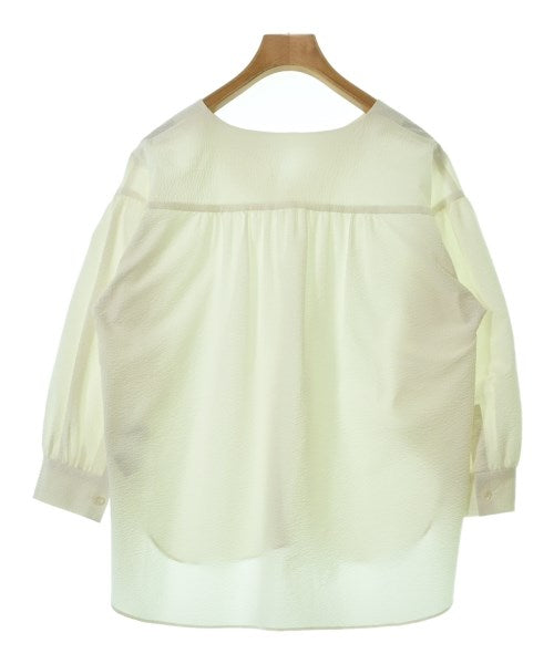 UNTITLED เสื้อสตรี
