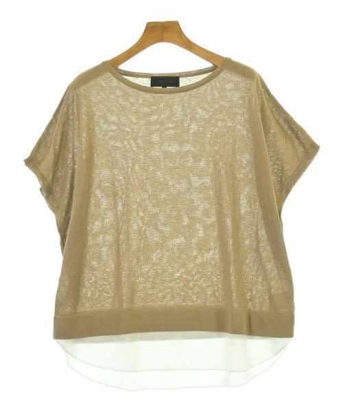 UNTITLED เสื้อแขนกุด