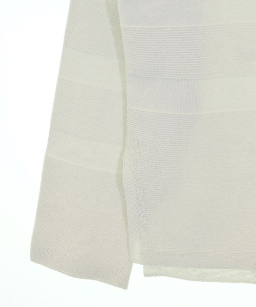 UNTITLED เสื้อกันหนาว