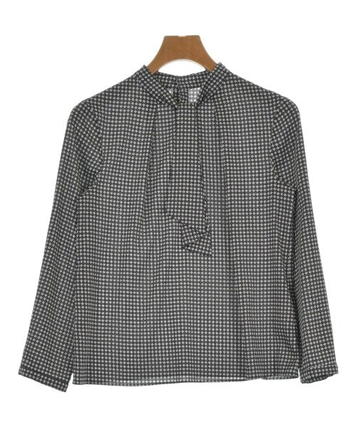 UNTITLED เสื้อสตรี