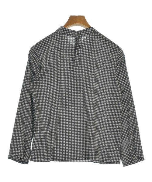 UNTITLED เสื้อสตรี