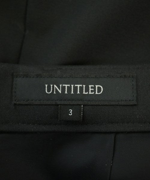 UNTITLED กระโปรงยาวถึงเข่า