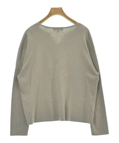 UNTITLED เสื้อกันหนาว