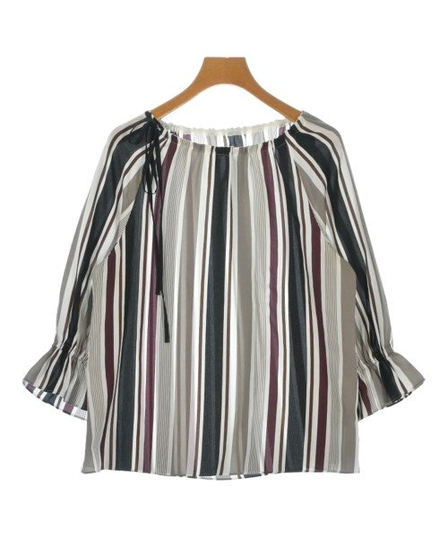 UNTITLED เสื้อสตรี