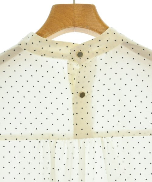 UNTITLED เสื้อสตรี