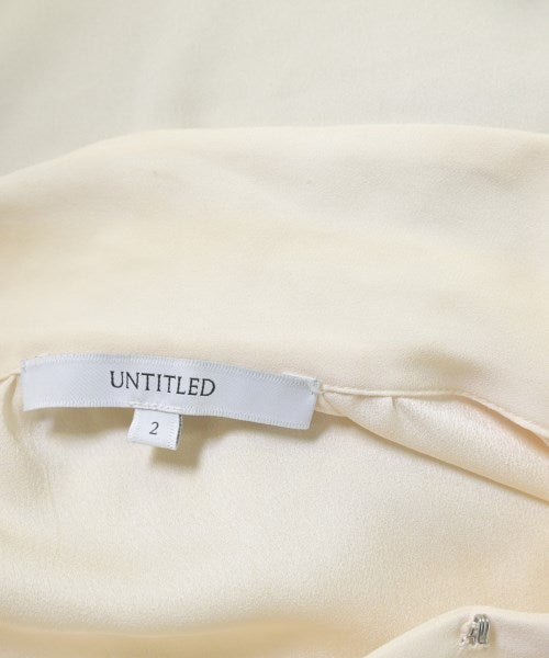 UNTITLED เสื้อสตรี