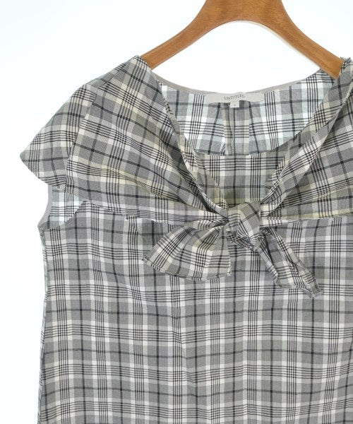 UNTITLED เสื้อสตรี