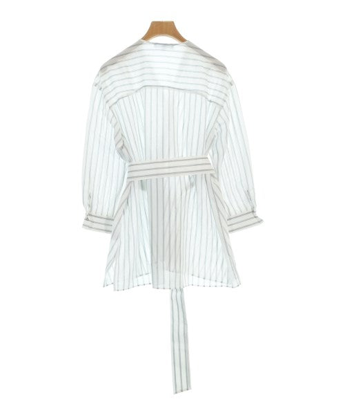 UNTITLED เสื้อลำลอง