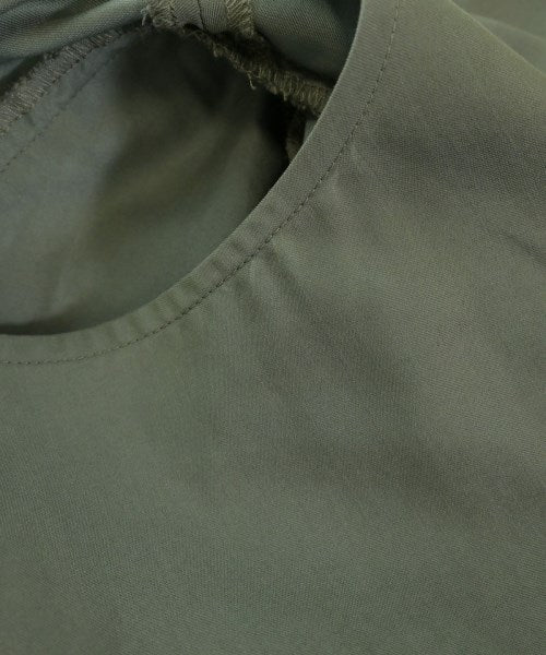 UNTITLED เสื้อสตรี