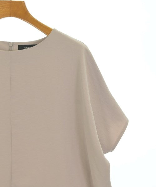 UNTITLED เสื้อสตรี