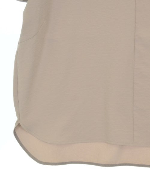 UNTITLED เสื้อสตรี