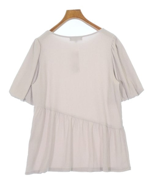 UNTITLED เสื้อสตรี