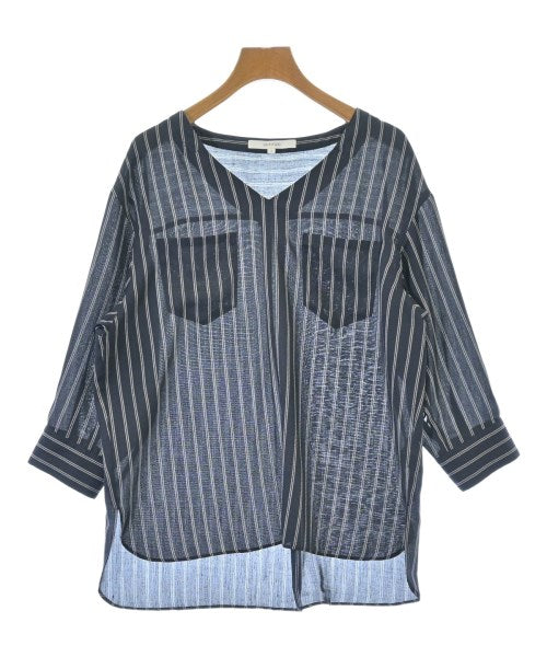 UNTITLED เสื้อสตรี