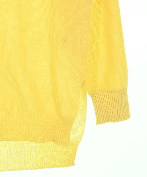 UNTITLED เสื้อกันหนาว
