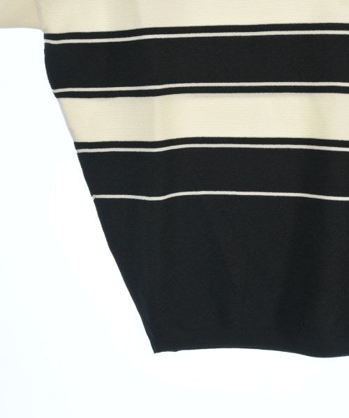 UNTITLED เสื้อกันหนาว