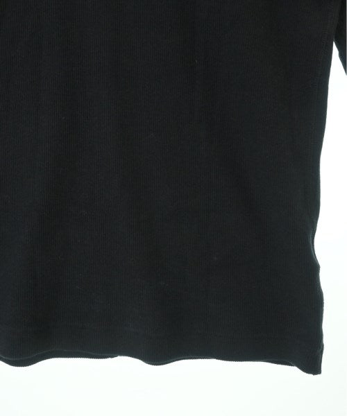 I C B เสื้อยืด/เสื้อท็อปส์