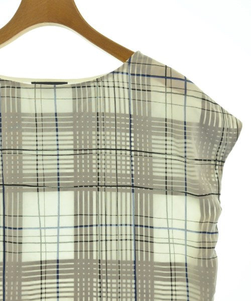 I C B เสื้อลำลอง