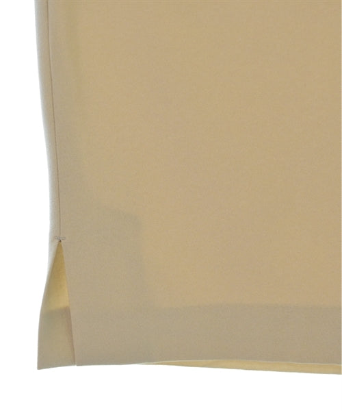 I C B กระโปรงยาวถึงเข่า