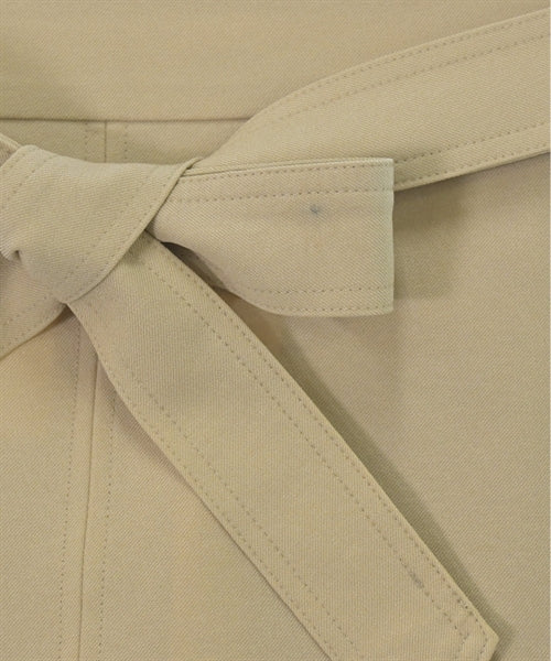 I C B กระโปรงยาวถึงเข่า