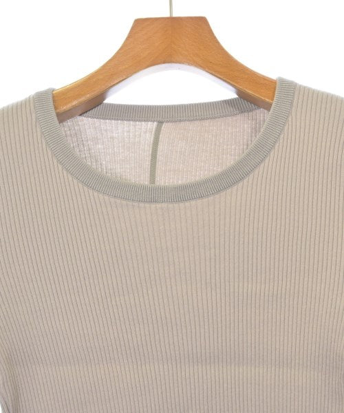I C B เสื้อยืด/เสื้อท็อปส์