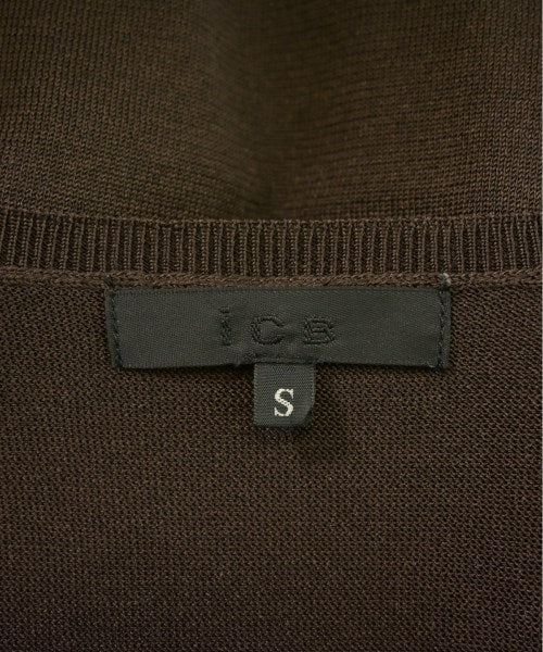 I C B เสื้อกันหนาว