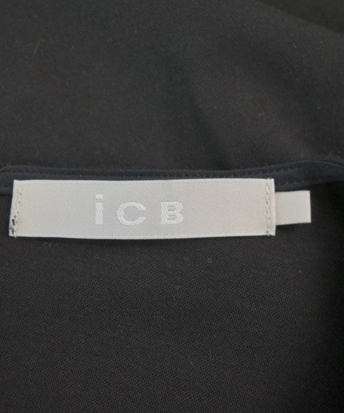 I C B ชุดเดรส