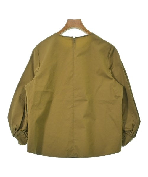 I C B เสื้อสตรี