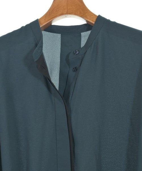 I C B เสื้อสตรี